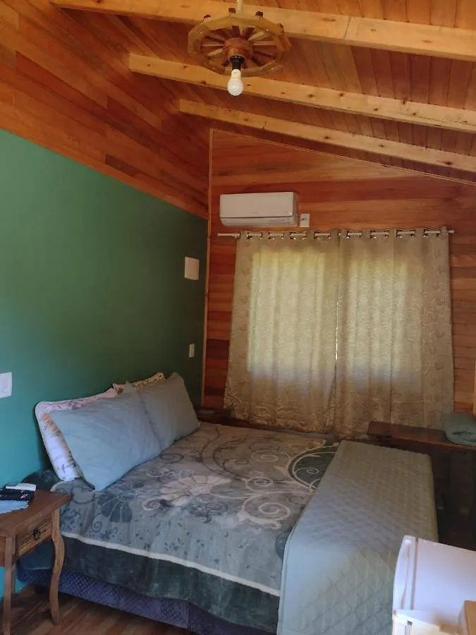 Chalet Cabanas Quatro Irmaos - No De Pinho Urubici Brasilien